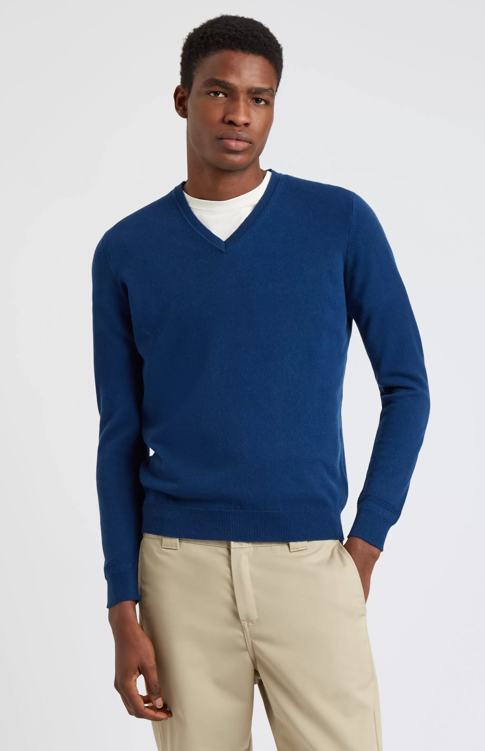 Hot Classic V Neck Cashmere Jumper In Atlantic Blue Men Jumpers