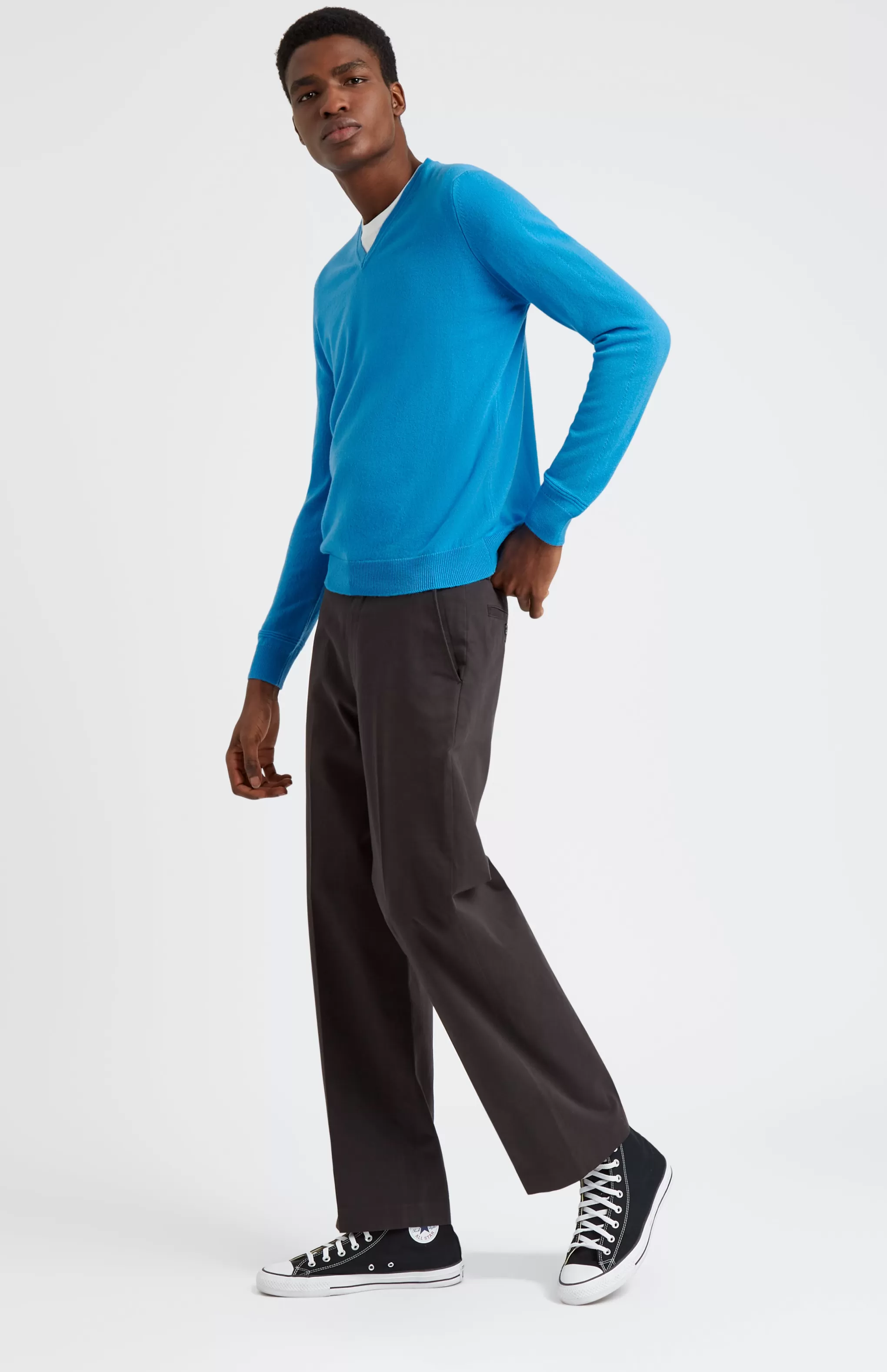 Clearance Classic V Neck Cashmere Jumper In Azure Blue Men Jumpers