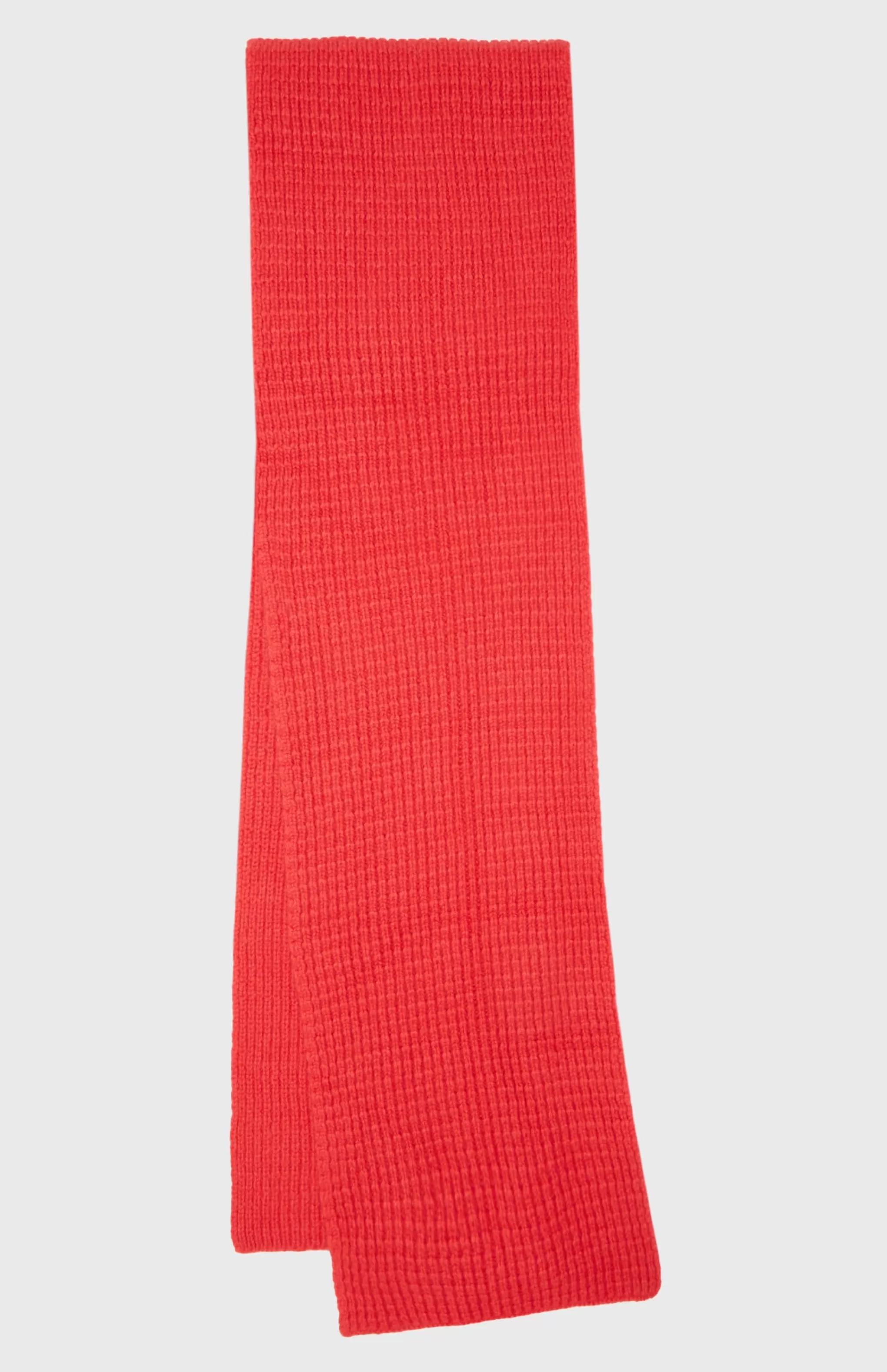 Outlet Cosy Cashmere Scarf In A Waffle Stitch In Poppy Red Men Made in Scotland