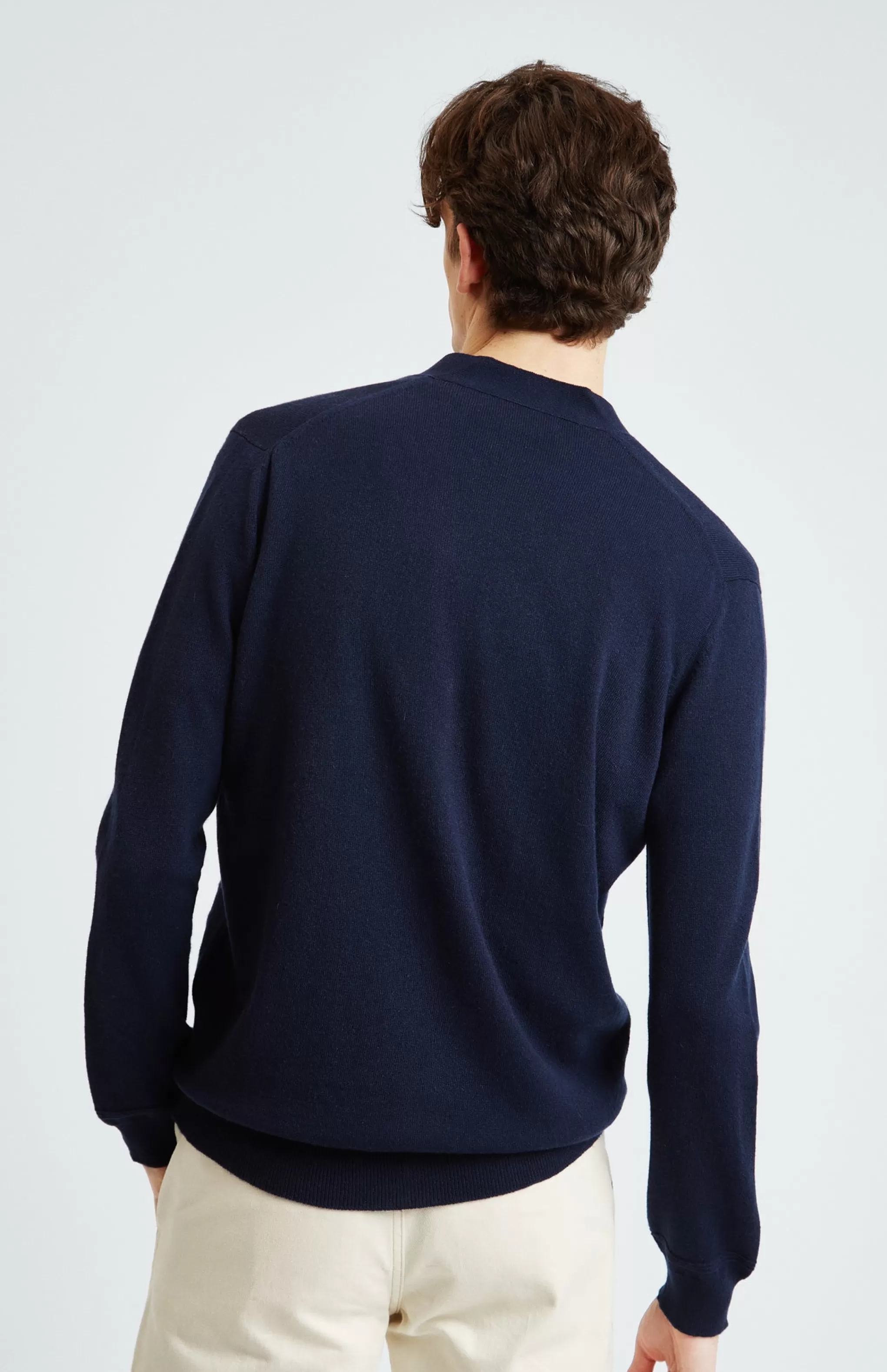 Store Men's Cashmere Cardigan In Navy Men V Neck Knits