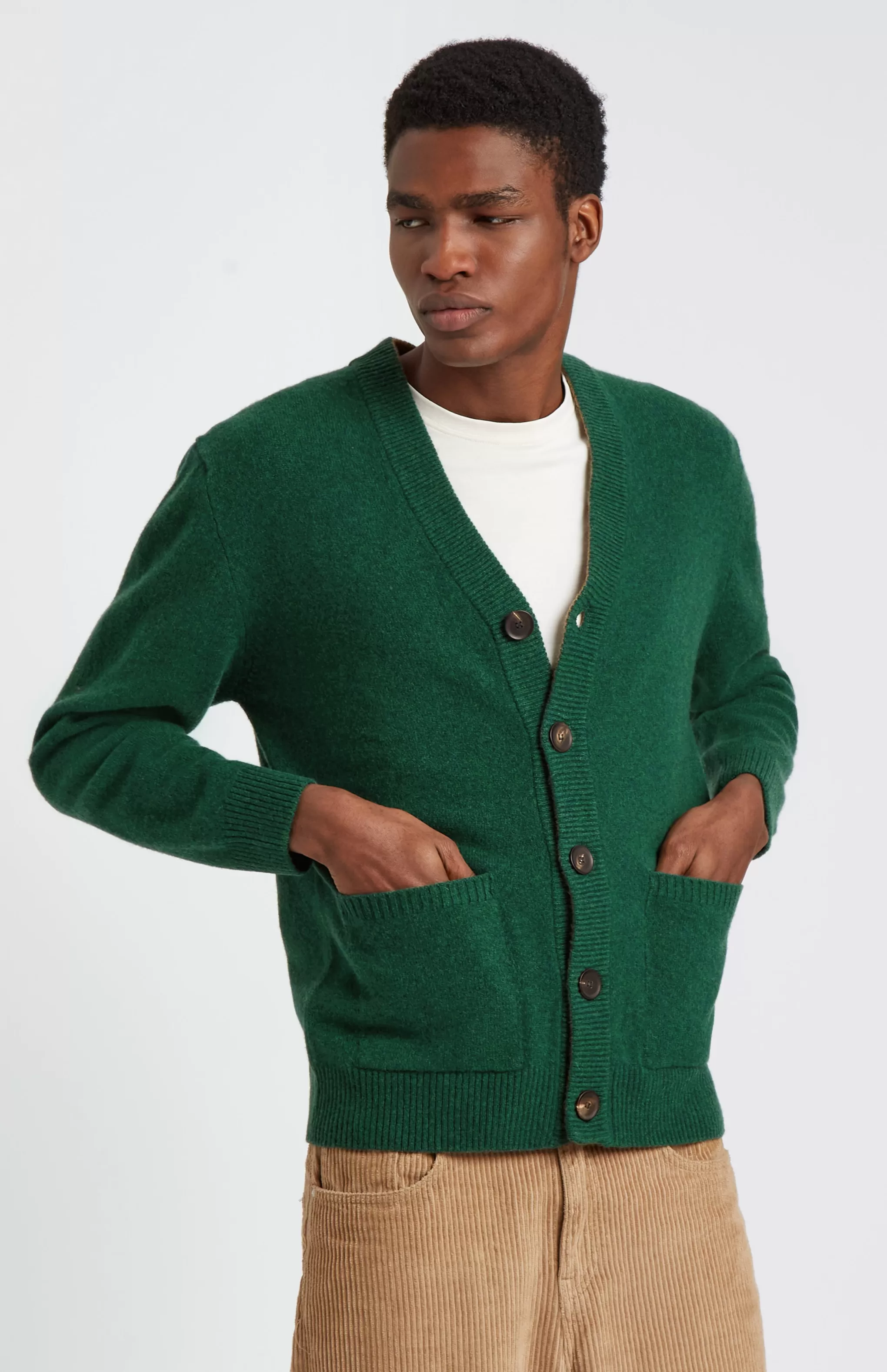 Best Men's Lambswool V Neck Cardigan In Forest / Sandstorm Men V Neck Knits