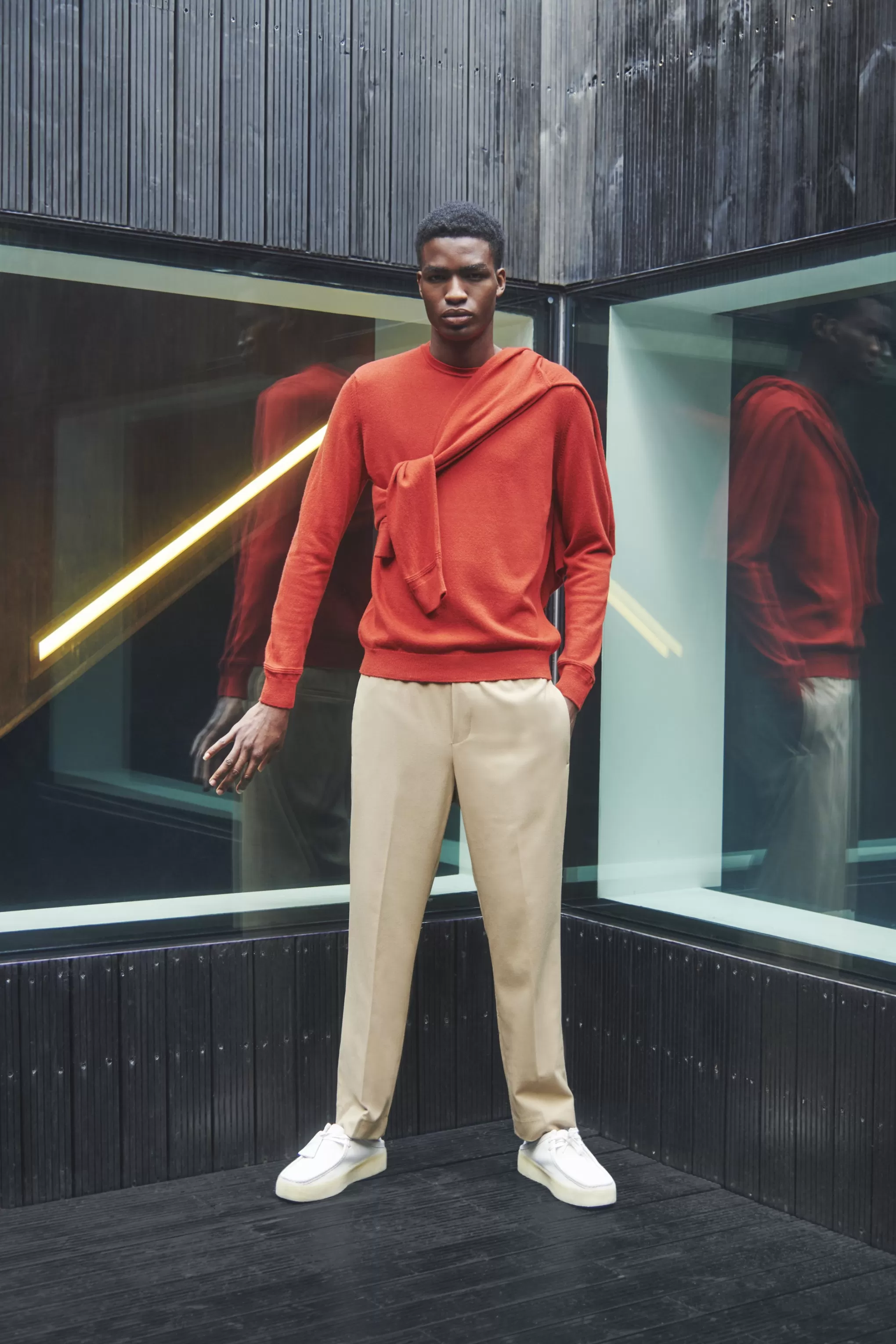 Shop Men's Round Neck Cashmere Jumper In Rust Red Men Made in Scotland