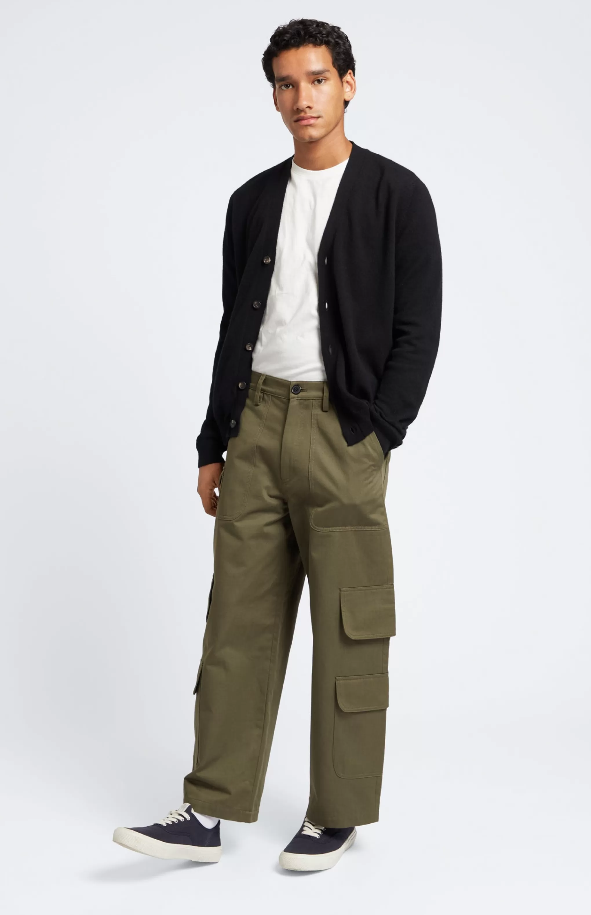 Sale V Neck Cashmere Cardigan In Black Men Best Sellers