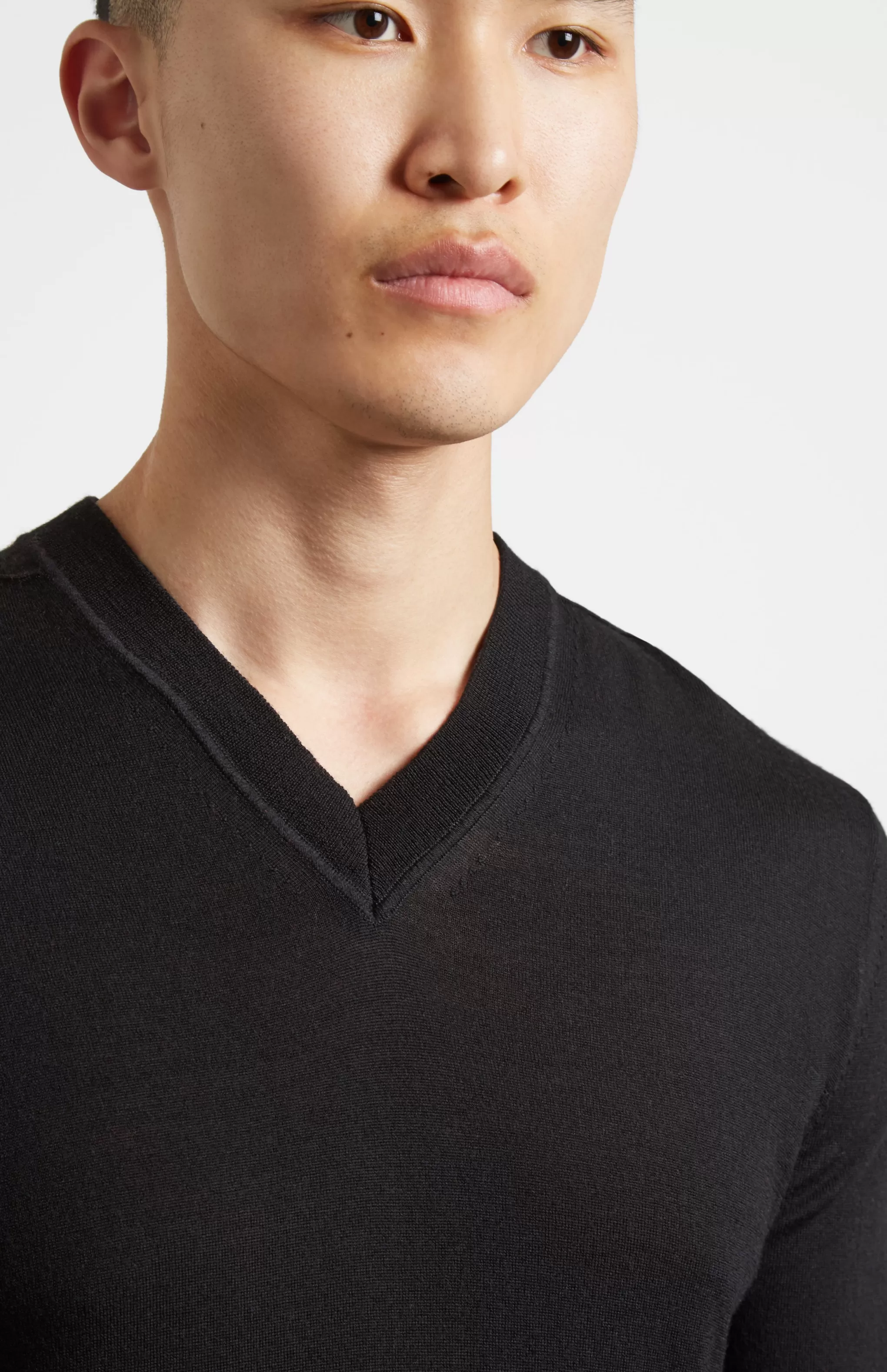 Best Sale V-neck Merino Wool Jumper In Black Men V Neck Knits