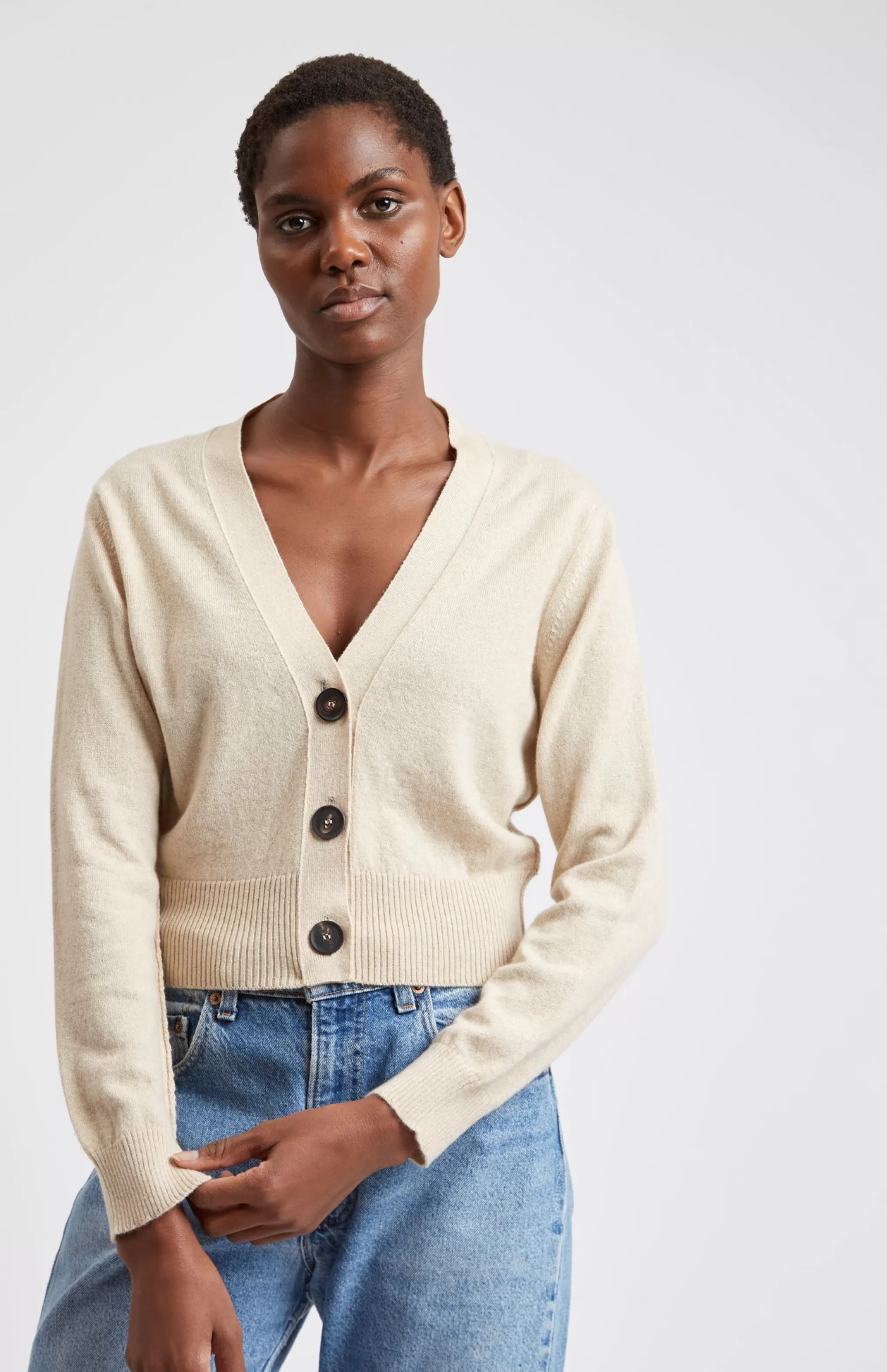 Store Women's Cropped Cashmere Cardigan In Honey Men/Women Classic Cashmere