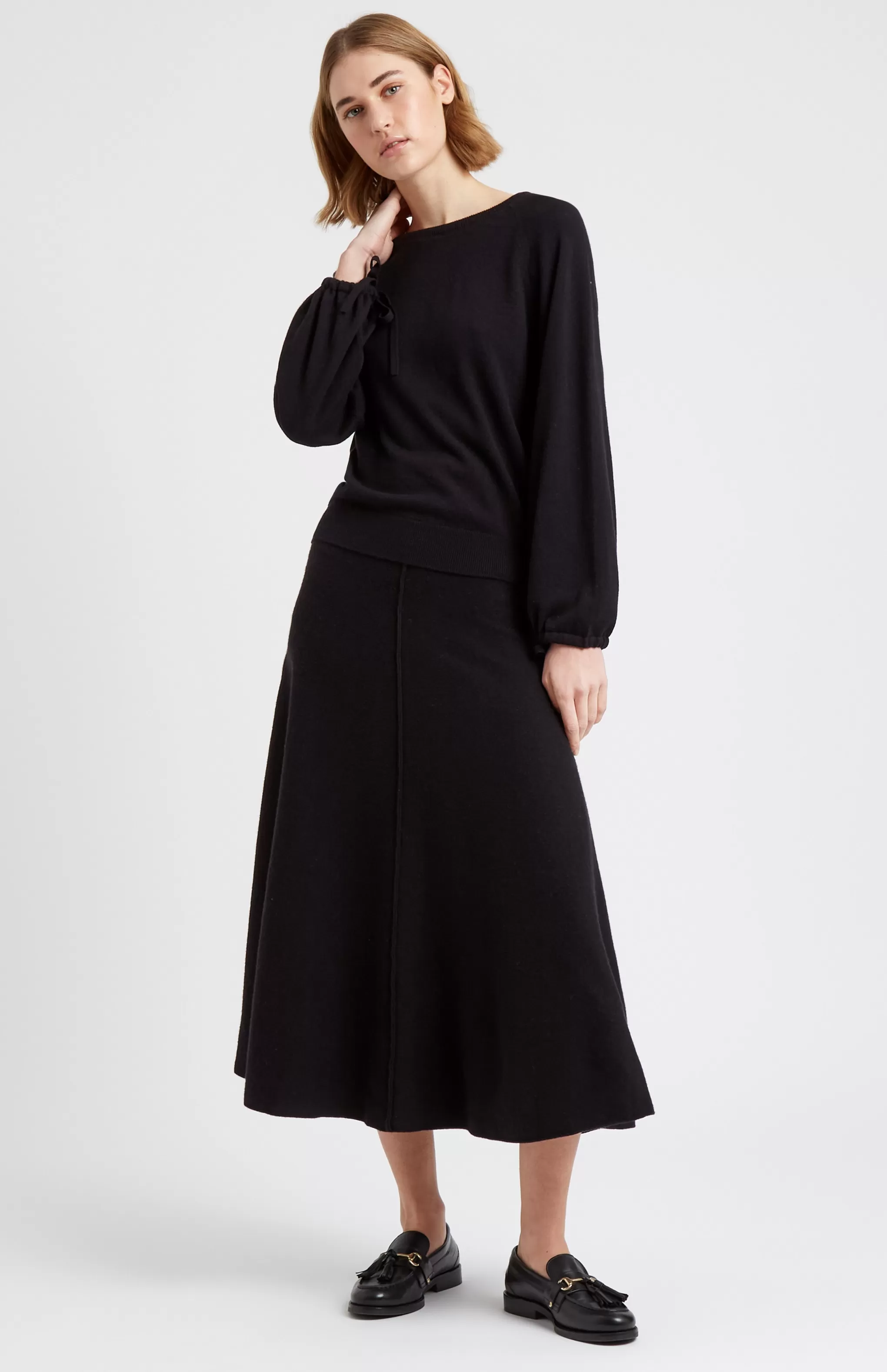Cheap Women's Lightweight Round Neck Cashmere Jumper In Black Men/Women Light Weight Knits