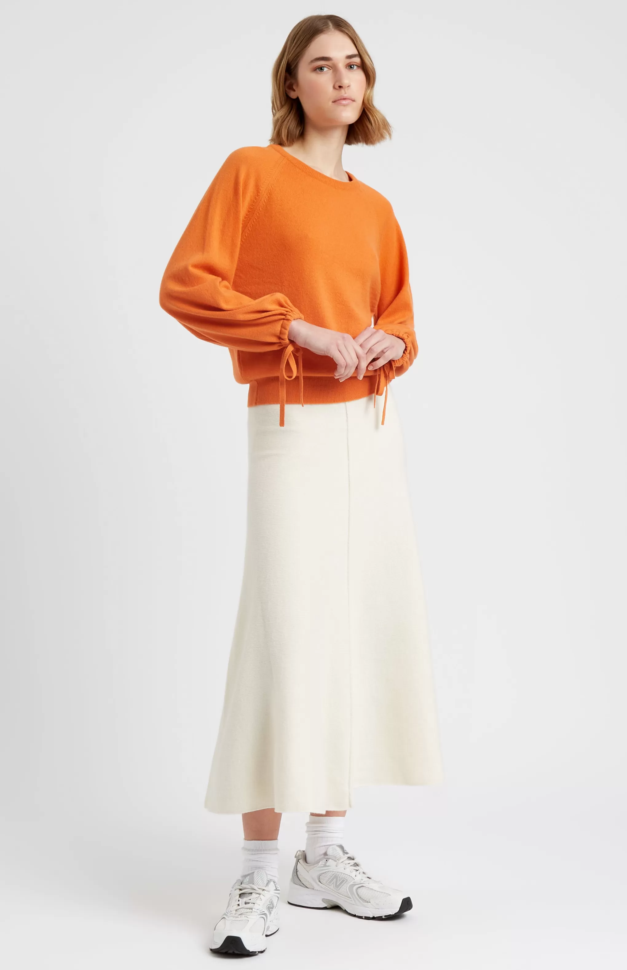 Cheap Women's Lightweight Round Neck Cashmere Jumper In Burnt Orange Men/Women Light Weight Knits