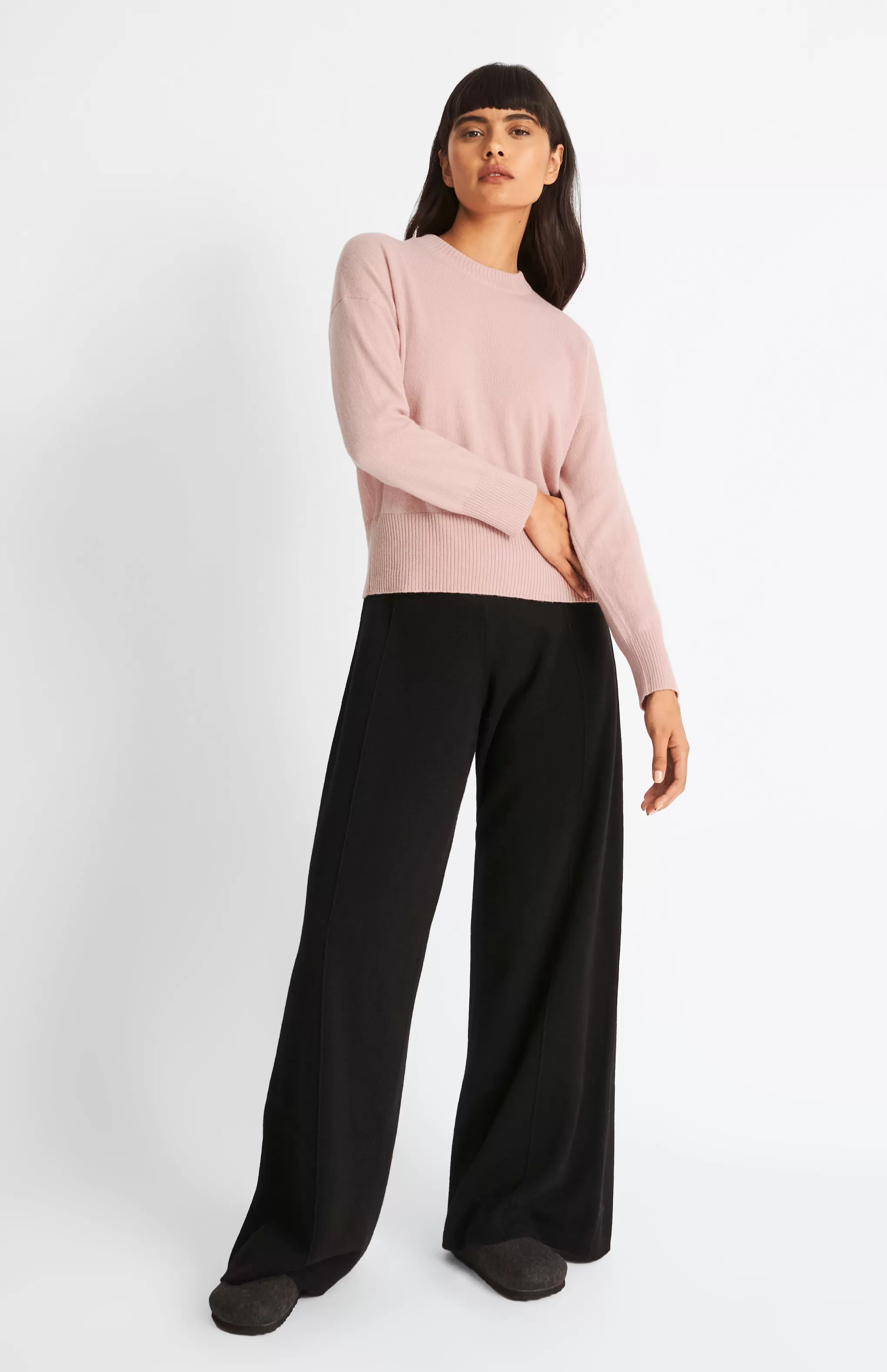 Best Sale Women's Lightweight Round Neck Cashmere Jumper In Dusty Pink Men/Women Best Sellers