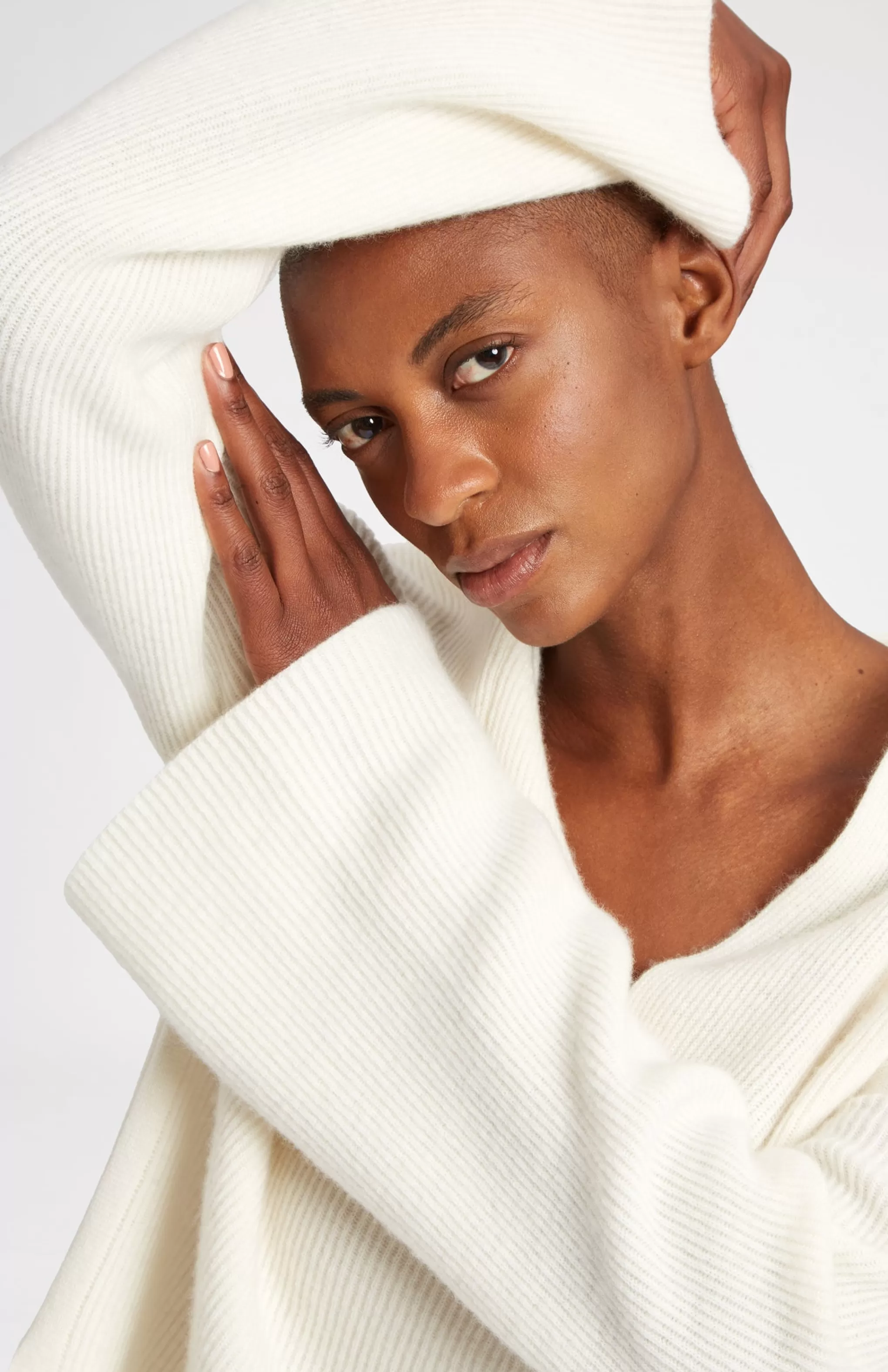 Fashion Wool Cashmere Blend Shawl Neck Jumper With Fine Rib In Cream Men/Women Lambswool